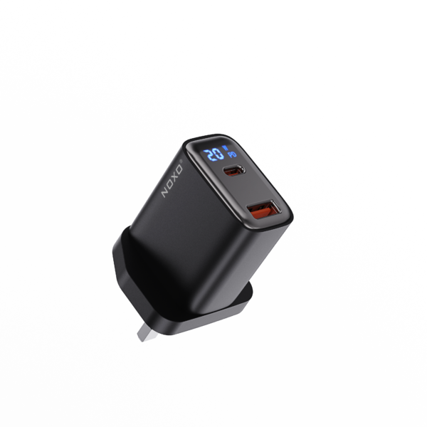 20W PD + QC3.00 Digital Display Fast Charger - UK